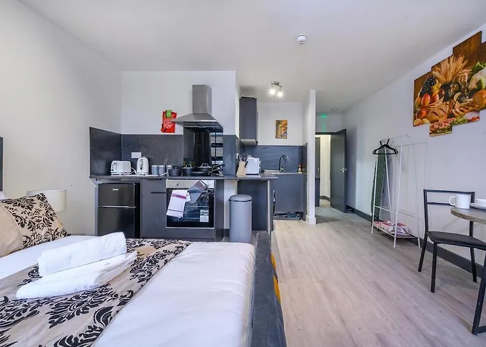 78f2- Quality & Comfort Apartment Bradford (West Yorkshire)